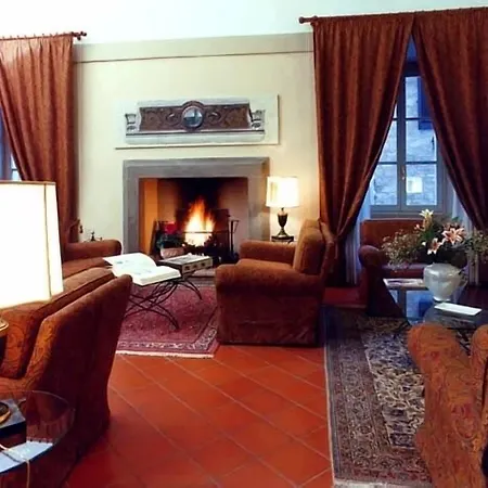 Palazzo Bocci 4* 스펠로