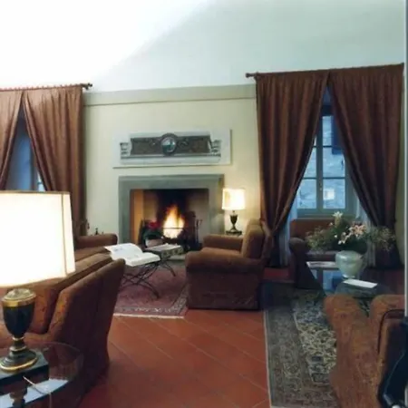 Palazzo Bocci 4* 스펠로