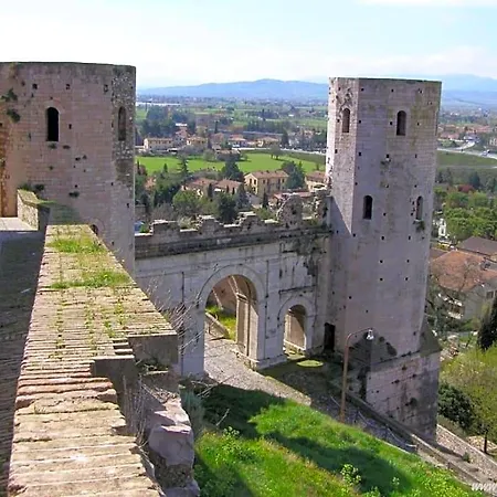 מלון Palazzo Bocci ספלו