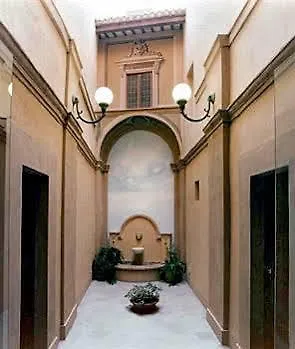 Palazzo Bocci 4* 스펠로