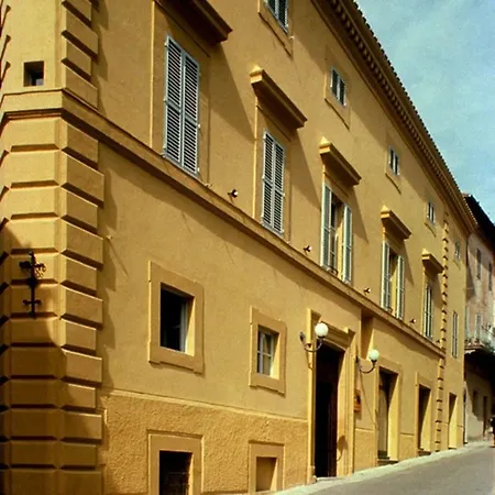 Palazzo Bocci מלון 4*